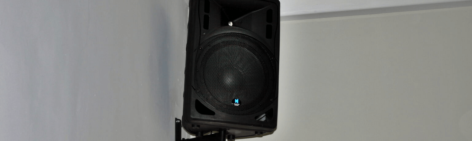 Speaker installed on the wall in a restaurant